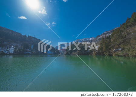 從莊川峽谷的觀光船上欣賞到的美麗景色 137208372