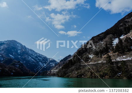 從莊川峽谷的觀光船上欣賞到的美麗景色 137208382