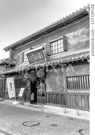 Morita Sake Brewery - Kurashiki Bikan District Tourism (Sake brewery founded in the Meiji era) for newspapers and magazines 137209188