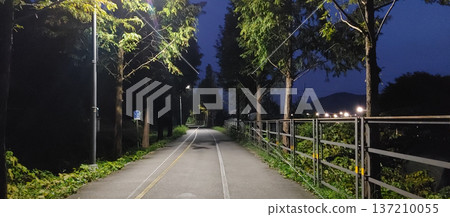 Han River bike path Han River bike path 137210055