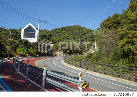 Han River bike path Han River bike path 137210957