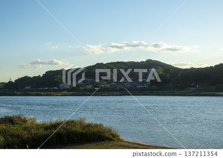 Han River bike path Han River bike path 137211354