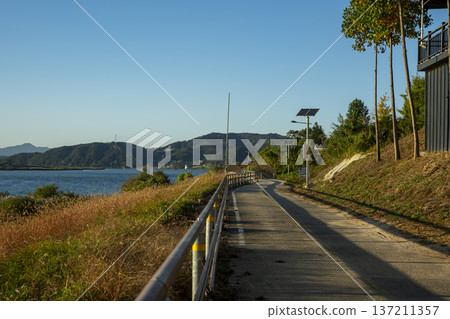 Han River bike path Han River bike path 137211357