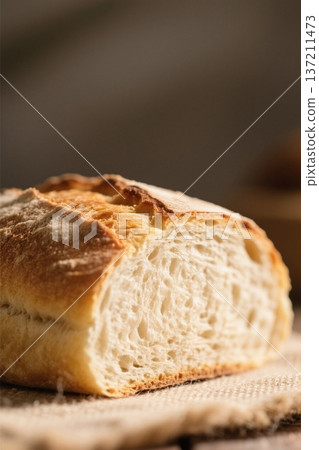 新鲜烘焙面包特写 137211473