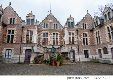 France, Orleans, Facade of the Hotel Groslot 137214228