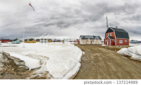 Ny-Alesund Research Station, Arctic Ny-Alesund Research Station, Arctic 137214989