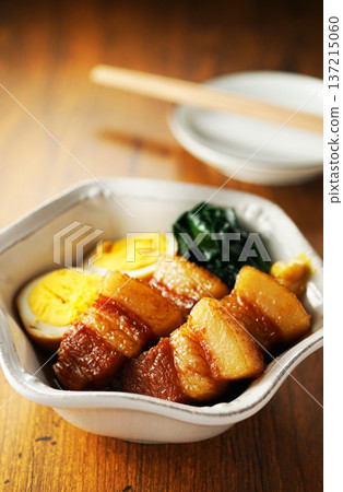 豬燉煮雞蛋 豬燉煮雞蛋 137215060