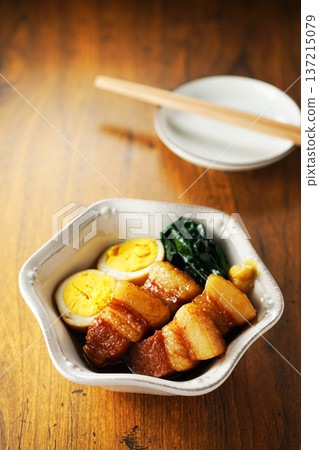 Braised boiled egg with pigs Braised boiled egg with pigs 137215079