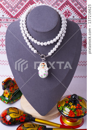 Set of wood painted cupola tower toy, orthodox towers toy, mausoleum toy, souvenir russian style isolated on white background. Set of wood painted cupola tower toy, orthodox towers toy, mausoleum toy, souvenir russian style isolated on white background. 137216625