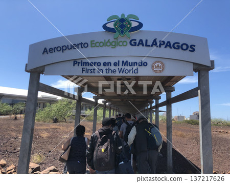 加拉巴哥群島 - 島嶼入口 137217626