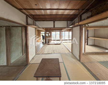 House demolition site, Showa era wooden old house room House demolition site, Showa era wooden old house room 137218095