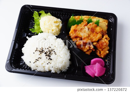 Fried chicken lunch Fried chicken lunch 137220872
