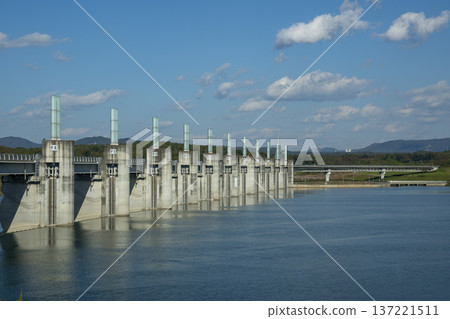 Han River bike path Han River bike path 137221511