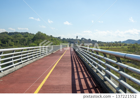 Han River bike path Han River bike path 137221552