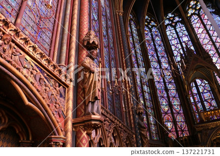 The magnificent second floor chapel of Sainte-Chapelle The magnificent second floor chapel of Sainte-Chapelle 137221731