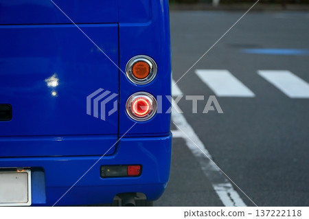 迷你巴士 迷你巴士 137222118