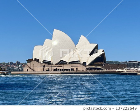 從海看到的歌劇院 從海看到的歌劇院 137222649