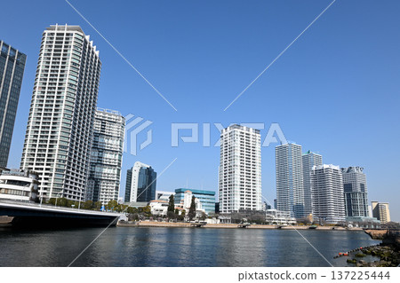 Tower apartments around Yokohama Station Tower apartments around Yokohama Station 137225444