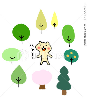四季樹木插圖，以及一隻可愛的松鼠悠閒地休息。 137227410