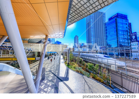 GREEN WALK,連接濱松町車站和BLUE FRONT SHIBAURA,東京都港區芝浦 GREEN WALK,連接濱松町車站和BLUE FRONT SHIBAURA,東京都港區芝浦 137227589