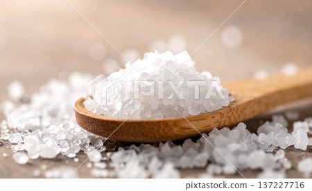 中心位置放一小匙粗鹽。 137227716