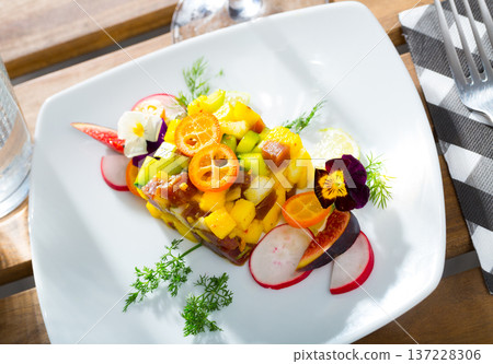 Raw tuna tartare with mango and avocado Raw tuna tartare with mango and avocado 137228306