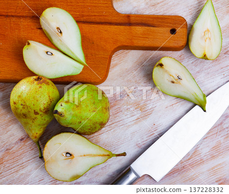 Chopped pears 137228332