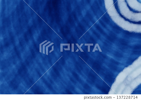 Illustration material: White parabolic pattern on a navy blue background 137228714