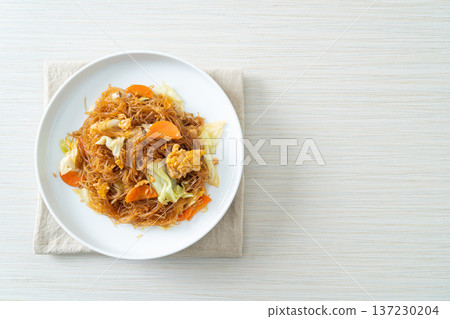 stir fried vermicelli with cabbage, carrot and egg stir fried vermicelli with cabbage, carrot and egg 137230204