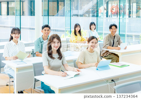 大學講座 137234364