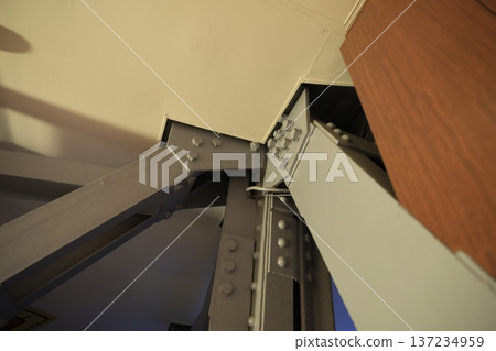 Steel frame 137234959