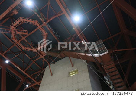 Steel material 137236478