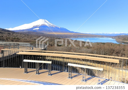 Snow-capped Mount Fuji as seen from Lake Yamanaka's Myojinyama Panorama Deck Snow-capped Mount Fuji as seen from Lake Yamanaka's Myojinyama Panorama Deck 137238355