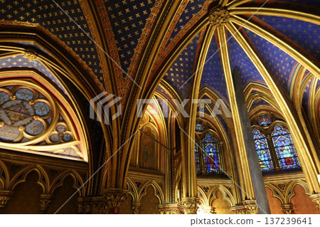 Sainte-Chapelle教堂 137239641