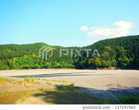 和歌山縣熊野本宮大社舊址大湯原景色,3 和歌山縣熊野本宮大社舊址大湯原景色,3 137247985