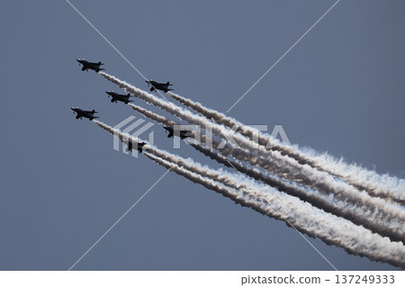 Point star by Blue Impulse Point star by Blue Impulse 137249333