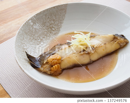 魚子煮比目魚 137249576