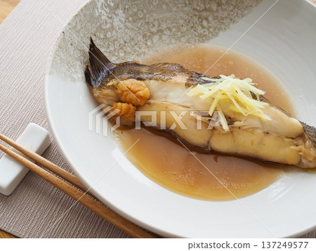 Boiled flounder with roe 137249577