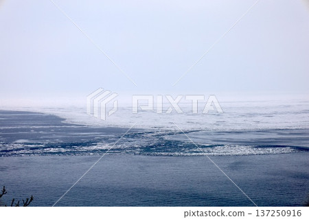 二月冬季北海道,冬季景色,世界自然遺產知床,從知床自然中心徒步前往芙蕾佩瀑布 二月冬季北海道,冬季景色,世界自然遺產知床,從知床自然中心徒步前往芙蕾佩瀑布 137250916