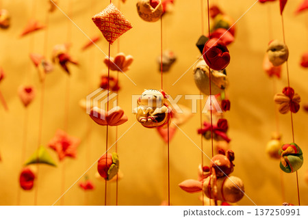 (Shizuoka Prefecture) Hinamatsuri Park Hina Dolls and Hanging Hina Dolls 137250991