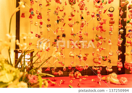 (Shizuoka Prefecture) Hinamatsuri Park Hina Dolls and Hanging Hina Dolls (Shizuoka Prefecture) Hinamatsuri Park Hina Dolls and Hanging Hina Dolls 137250994