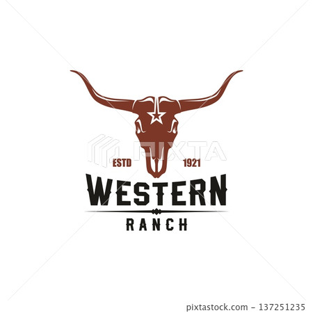 Western icon, vintage Wild West symbol, ranch emblem with bull skull and long horns. Vintage vector cowboy label with star and bold typography representing cattle farm, livestock and country tradition 137251235