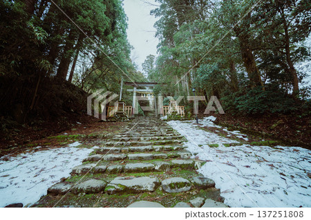 福井平泉寺白山神社 137251808