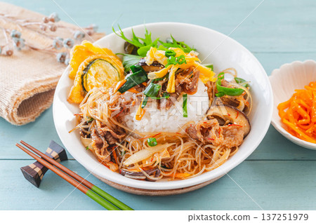 Chapche rice bowl 137251979