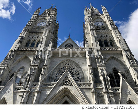 Ecuador Basilica Ecuador Basilica 137252103