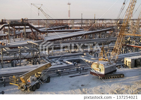 Oil refinery Construction of an oil industrial facility Oil refinery Construction of an oil industrial facility 137254021