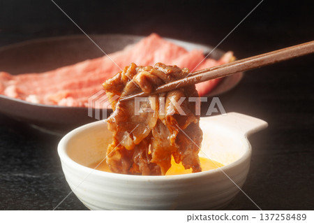壽喜燒（日式黑毛牛肉）沾蛋液 137258489