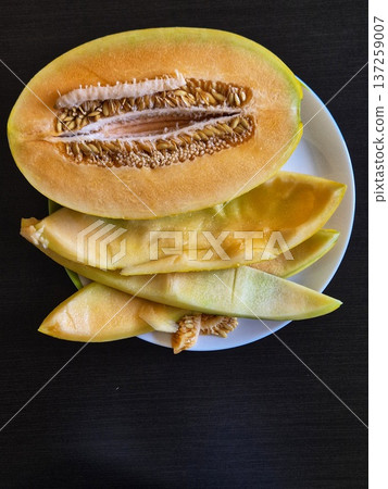 large yellow melon large yellow melon 137259007
