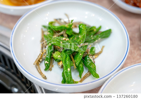 Spicy Stir Fried Anchovy Korean side dish Spicy Stir Fried Anchovy Korean side dish 137260180