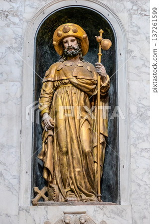 France, Toulouse, Interior of Saint Etienne Cathedral, a statue of Saint James the Greater, one of the apostles of Jesus, 137261599